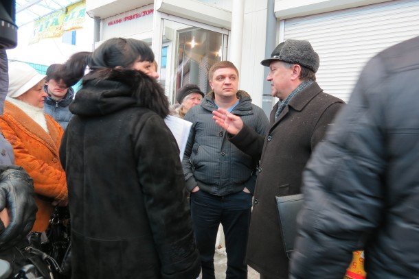 Підприємці «Варшавки» на чолі з депутатами готуються до міт..., фото-5 Підприємці «Варшавки» на чолі з депутатами готуються до мітингу (ВІДЕО, ФОТО), фото-5