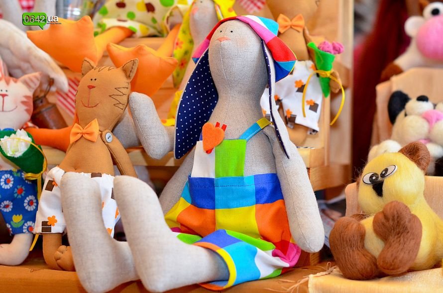 В Луганске прошла весенняя выставка мастеров hand-made “MA..., фото-1 В Луганске прошла весенняя выставка мастеров hand-made “MALINA” (ФОТО), фото-1
