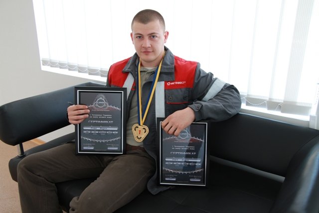Вадим Вовк, чемпион Украины по жиму штанги лежа Вадим Вовк, чемпион Украины по жиму штанги лежа
