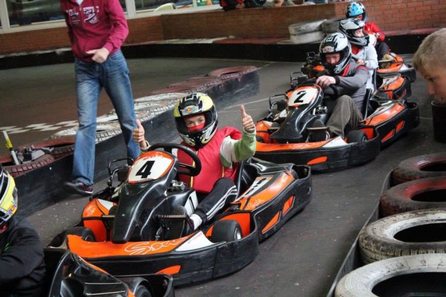 1045201_10200126103542152_1697105004_n