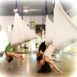 yoga_fly