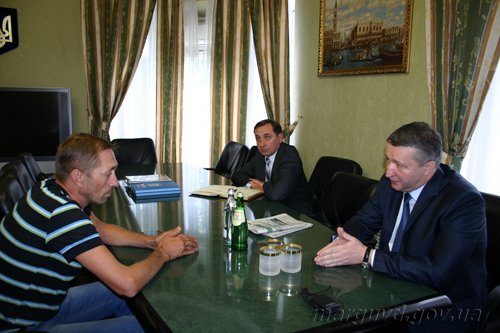 1374649023-23_07_2013_Mariupol_Dorojnyy_kontrol_2s