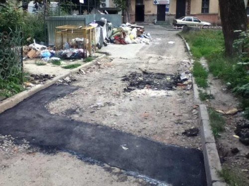 мусор на новгородской1 мусор на новгородской1
