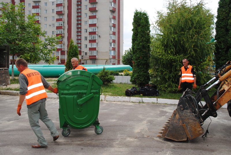 баки для сміття4 баки для сміття4