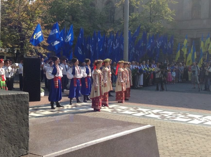 OxnA_NBggRU