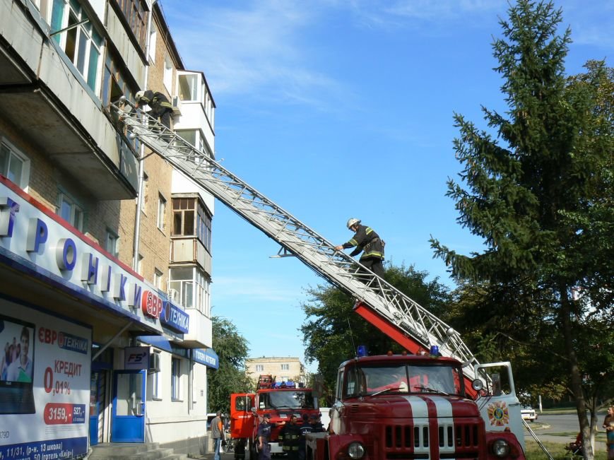 P2730483