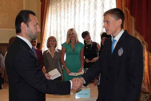 sovet.donbass.com sovet.donbass.com
