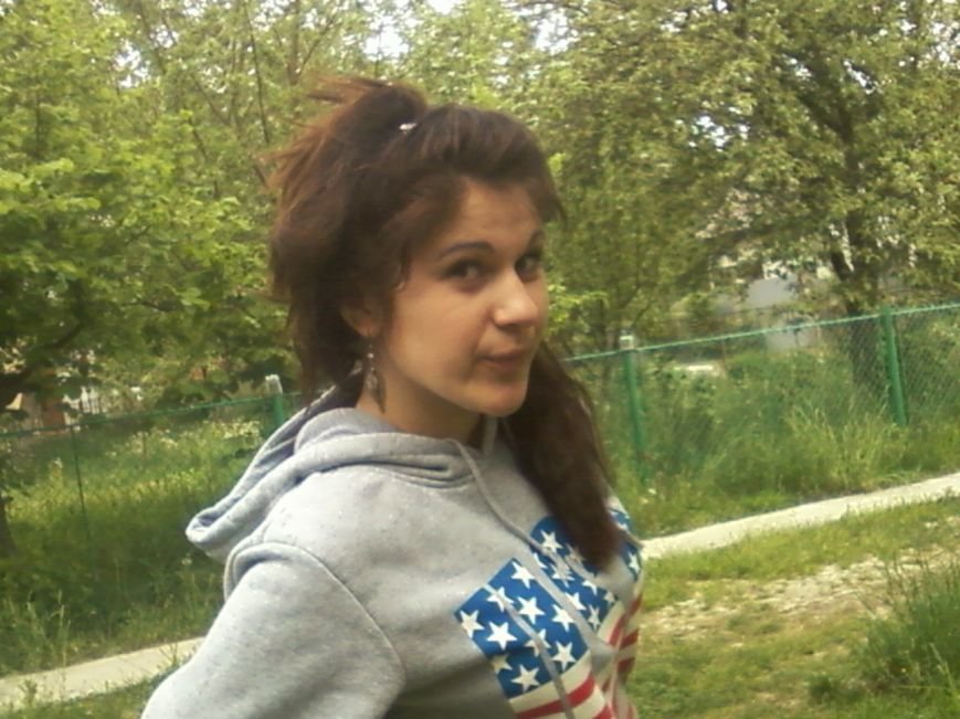 VY7t4lgFKVs