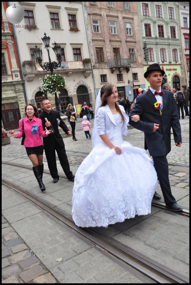 flashmob-3-640x955
