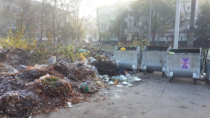 Свалка мусора ул. Паустовского 34(1) Свалка мусора ул. Паустовского 34(1)