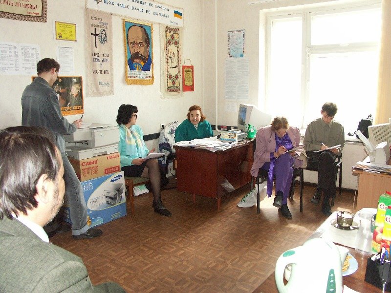 foto - 62 Круглий стіл ПФ ССУ 009 foto - 62 Круглий стіл ПФ ССУ 009