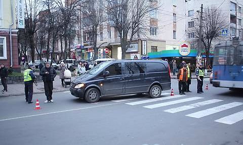 dzwUYCZWW1M