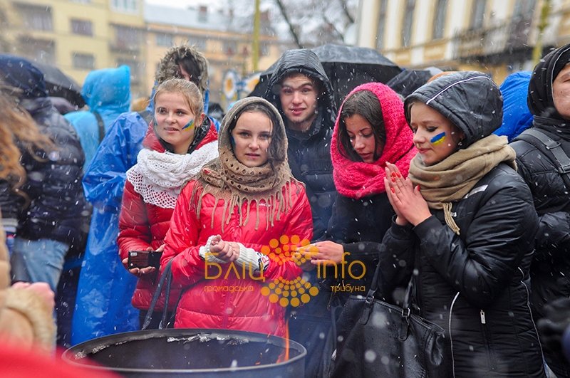 майдан4 майдан4