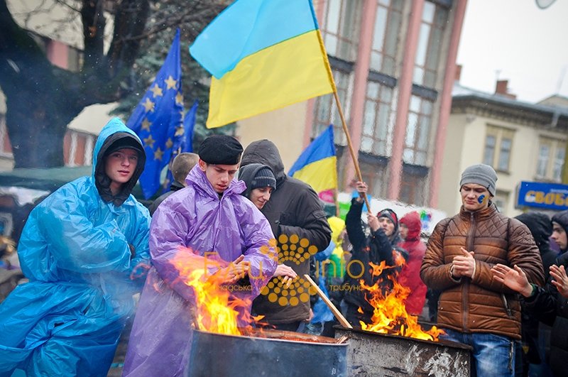майдан8 майдан8