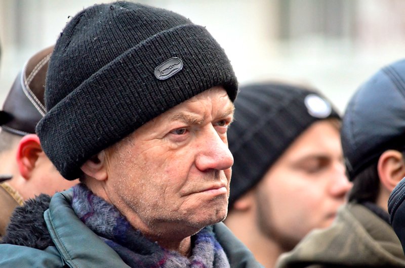 «Мельника в отставку!». Митингующие требовали увольнения пр..., фото-2 «Мельника в отставку!». Митингующие требовали увольнения прокурора Луганской области (ФОТО. ВИДЕО), фото-2