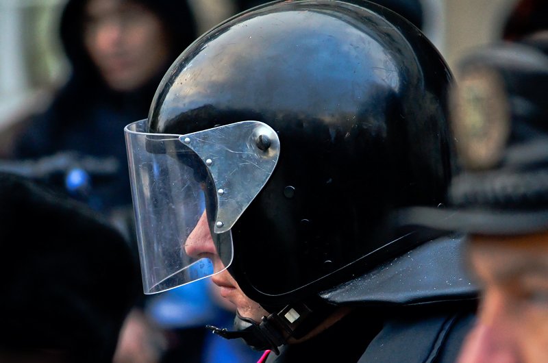 «Мельника в отставку!». Митингующие требовали увольнения пр..., фото-9 «Мельника в отставку!». Митингующие требовали увольнения прокурора Луганской области (ФОТО. ВИДЕО), фото-9