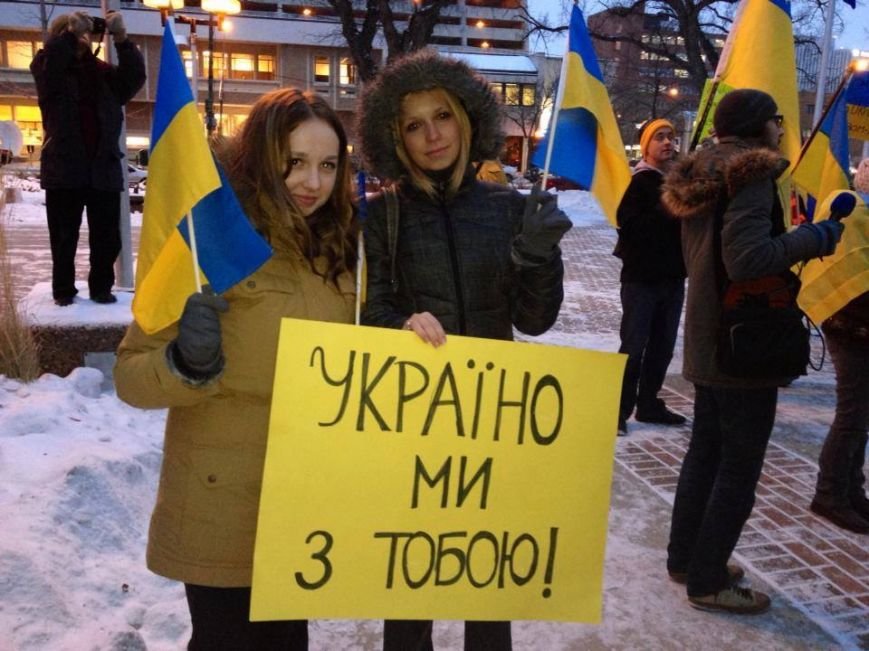 Українці в Канаді поставили хрест на Президенті (ФОТО), фото-14 Українці в Канаді поставили хрест на Президенті (ФОТО), фото-14