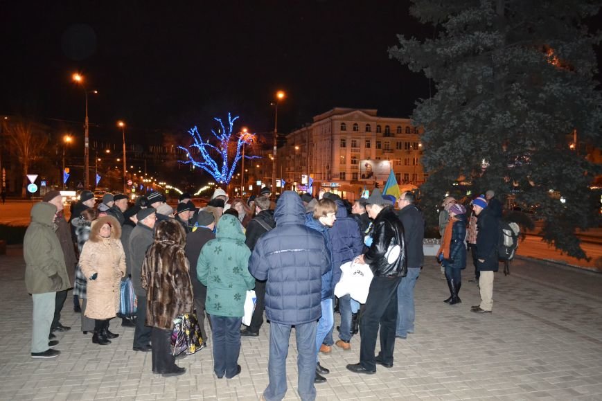 Донецкий Евромайдан принял решение пикетировать областное у..., фото-1 Донецкий Евромайдан принял решение пикетировать областное управление милиции, фото-1