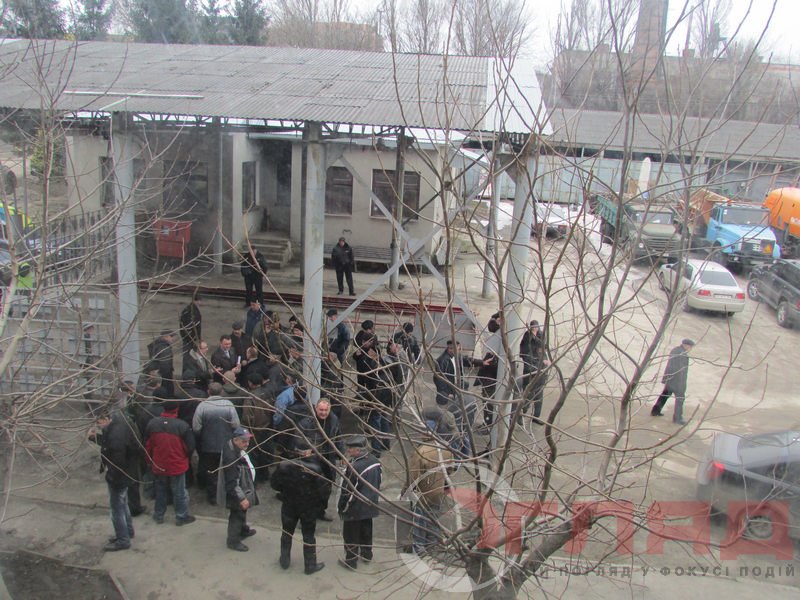 Тернопільські комунальники планують влаштувати свій майдан..., фото-2 Тернопільські комунальники планують влаштувати свій майдан (фото), фото-2
