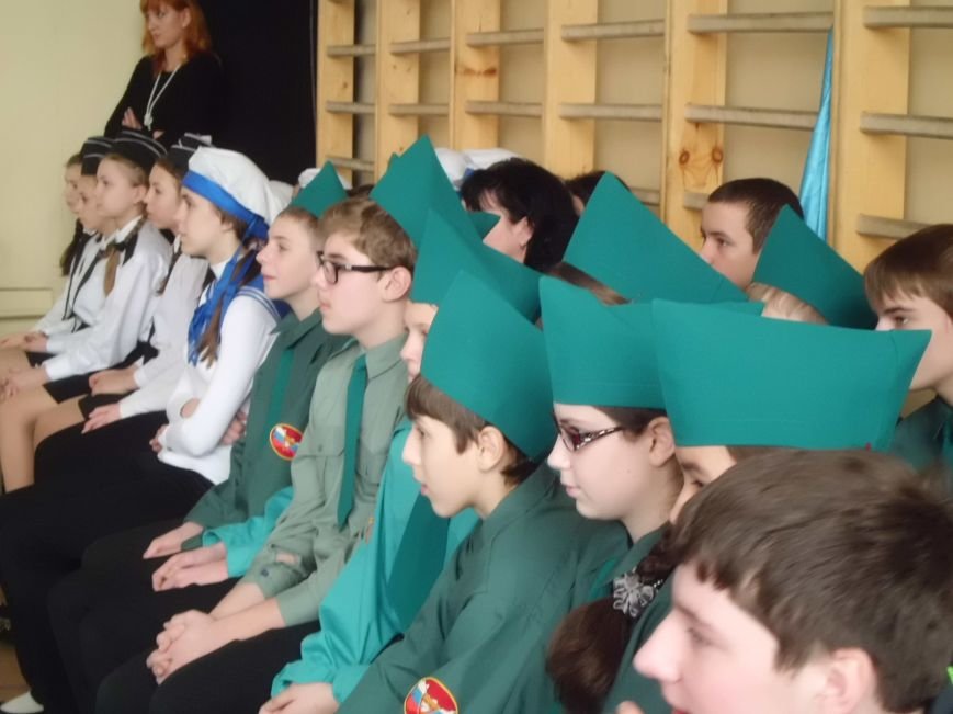 Смотр строя и песни прошел в Таганроге, подростки довольны, организаторы тоже, фото-2