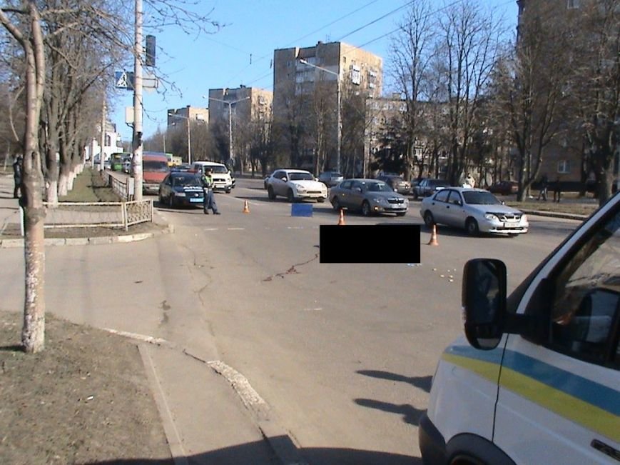 На Павловом поле иномарка насмерть сбила пенсионера (ФОТО), фото-1 На Павловом поле иномарка насмерть сбила пенсионера (ФОТО), фото-1