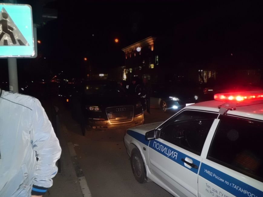 Обыск украинской автомашины в Таганроге  в центре города (ФОТО), фото-3