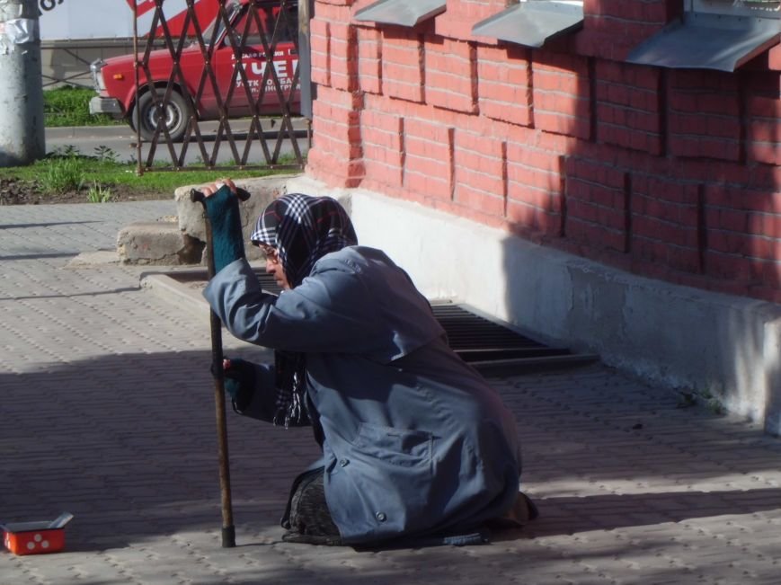 « Бабушка» исчезла чудным образом, стоило только позвонить в полицию Таганрога, фото-2