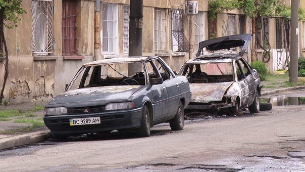 В Одесі біля Куликового поля спалили машину із тернопільськ..., фото-2 В Одесі біля Куликового поля спалили машину із тернопільськими номерами (фото), фото-2