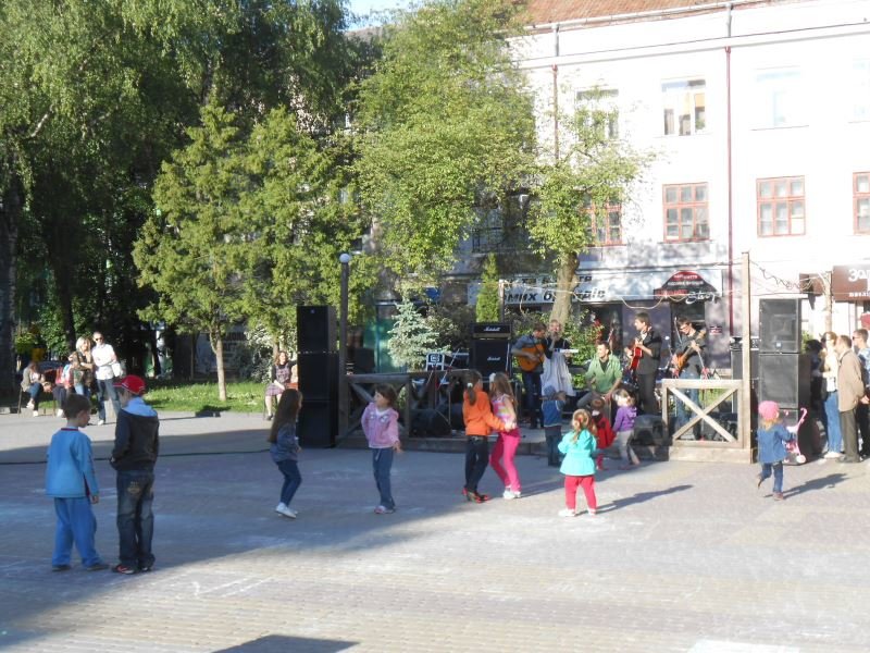 Тернополяни вперше долучилися до святкування Дня вуличної м..., фото-4 Тернополяни вперше долучилися до святкування Дня вуличної музики (фото), фото-4