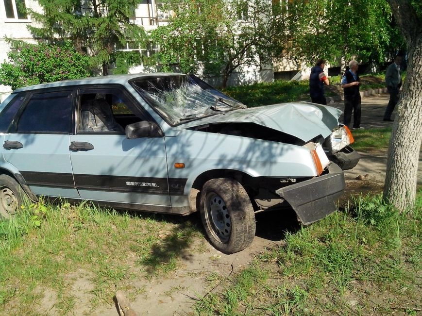 Ул. Хрусталья наезд на пешехода 18.05 Ул. Хрусталья наезд на пешехода 18.05
