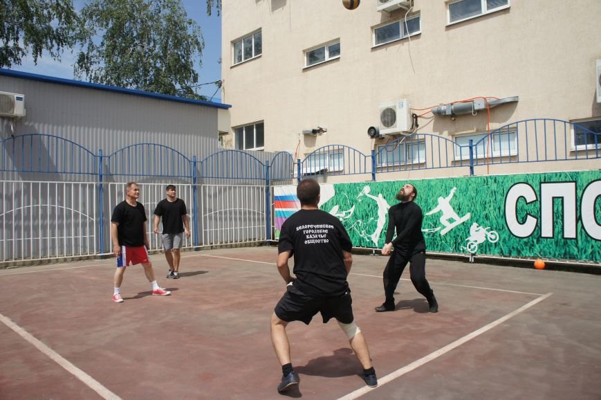 Соревнования по волейболу среди трудовых коллективов г.Бел..., фото-1 Соревнования по волейболу среди трудовых коллективов г.Белореченска., фото-1