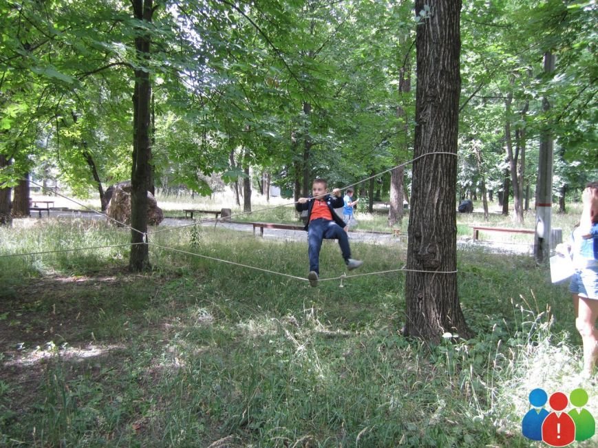 В центре Кривого Рога готовят будущих альпинистов, фото-2 В центре Кривого Рога готовят будущих альпинистов, фото-2