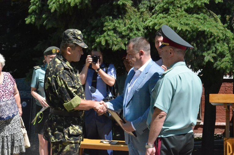 Криворожские десантники 25-й бригады представлены к награда..., фото-2 Криворожские десантники 25-й бригады представлены к наградам посмертно, фото-2