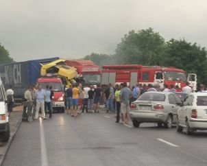 У мережі з’явилось відео масштабного ДТП, яке нещодавно ста..., фото-1 У мережі з’явилось відео масштабного ДТП, яке нещодавно сталось біля Львова (ВІДЕО, ФОТО), фото-1