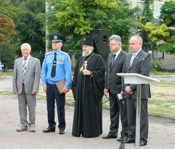 Кировоградские правоохранители почтили память погибших коллег, фото-3 Кировоградские правоохранители почтили память погибших коллег, фото-3