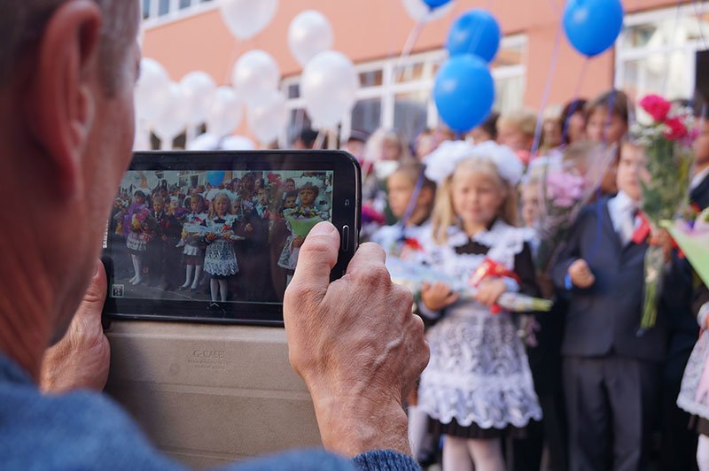 День знаний в Белгороде: В 45-ю школу пришли учиться 147 первокласс... День знаний в Белгороде: В 45-ю школу пришли учиться 147 первоклассников и появился класс с буквой «Е» (фото) - фото 3