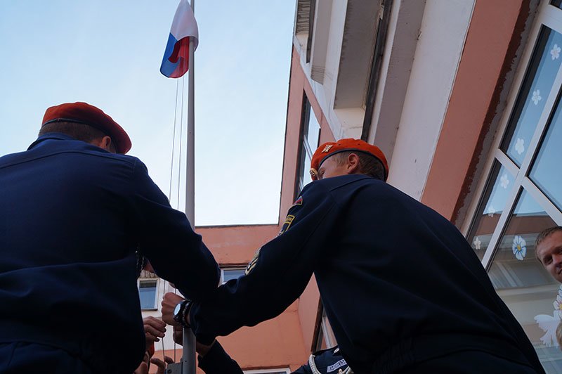 День знаний в Белгороде: В 45-ю школу пришли учиться 147 первокласс... День знаний в Белгороде: В 45-ю школу пришли учиться 147 первоклассников и появился класс с буквой «Е» (фото) - фото 4