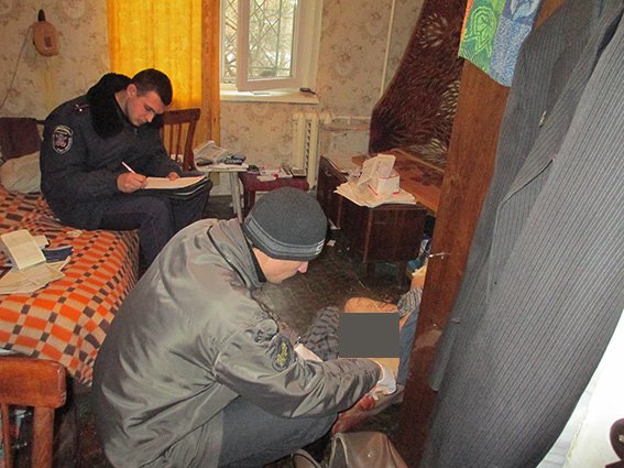 В Николаеве на Намыве жестоко убили 87-летнего старика (ФОТО 18+) (фото) - фото 2 В Николаеве на Намыве жестоко убили 87-летнего старика (ФОТО 18+) (фото) - фото 2