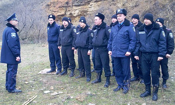 Работники ГСО Херсонщины провели учебные стрельбы (фото) - фото 2 Работники ГСО Херсонщины провели учебные стрельбы (фото) - фото 2
