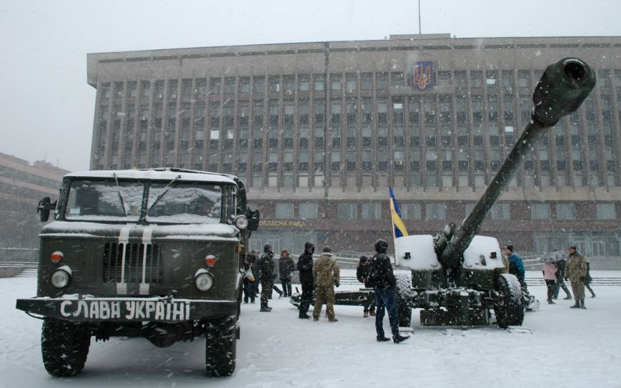 ФОТОРЕПОРТАЖ: В Запорожье артиллеристы показали военную тех..., фото-1 ФОТОРЕПОРТАЖ: В Запорожье артиллеристы показали военную технику, «воевавшую» в зоне АТО (ВИДЕО), фото-1