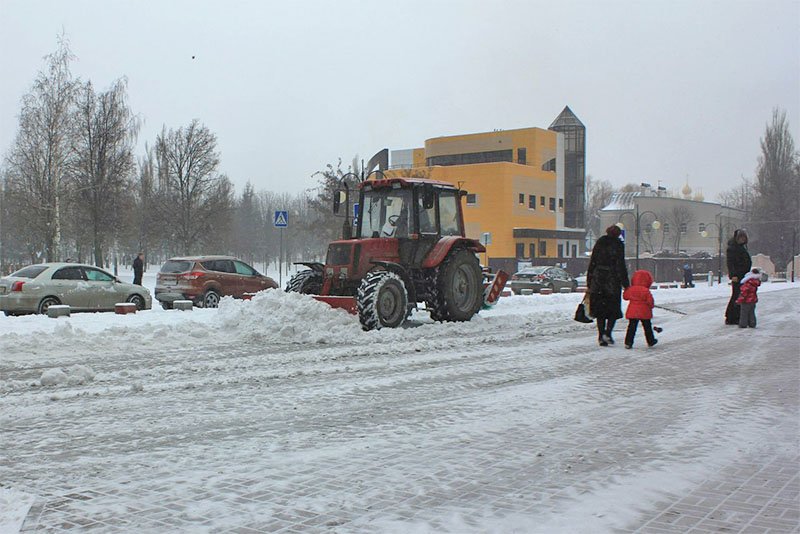 В предновогодние выходные Белгород полностью покрылся снегом (фото)... В предновогодние выходные Белгород полностью покрылся снегом (фото) - фото 2