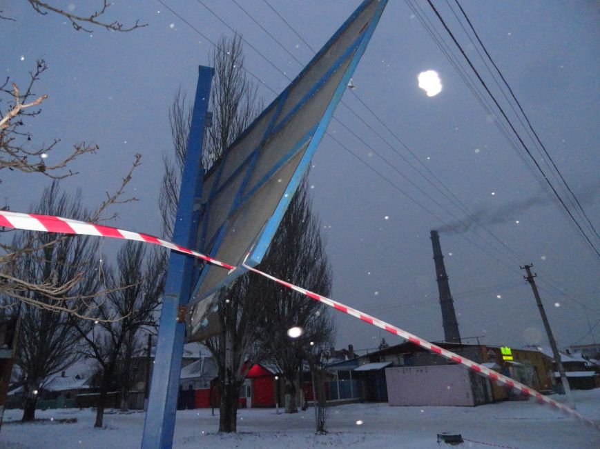 Мариупольский бигборд - маньяк ждет свою потенциальную жертву (ФОТОФАКТ) (фото) - фото 1 Мариупольский бигборд - маньяк ждет свою потенциальную жертву (ФОТОФАКТ) (фото) - фото 1