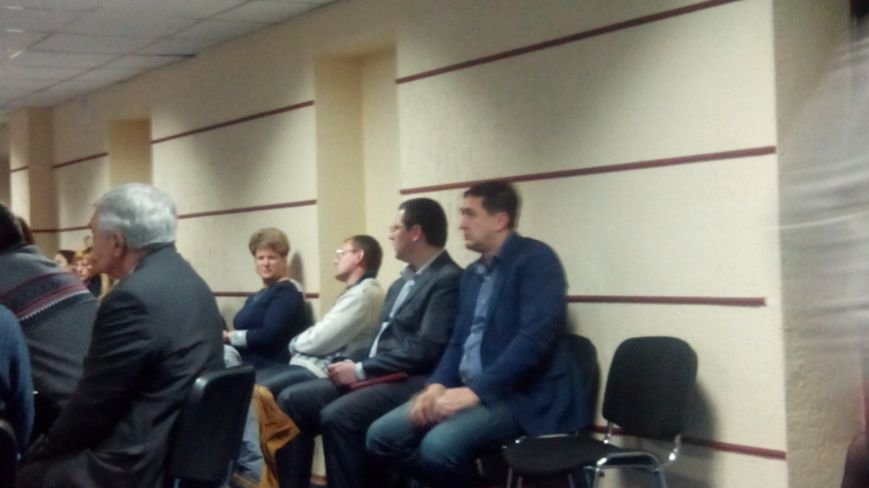 Днепропетровские предприниматели попытались изменить закон Украины... Днепропетровские предприниматели попытались изменить закон Украины (фото) - фото 2