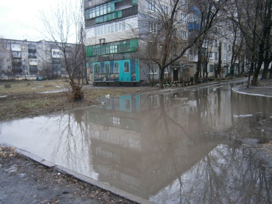 Жители Димитрова начали собирать дождевую воду (фото) - фото 1