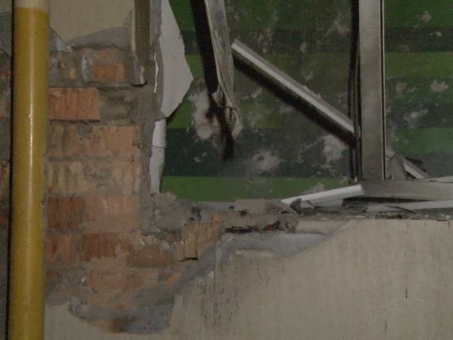 Официально: под окно одесского банка заложили 200 граммов тротила (ФОТО) (фото) - фото 1