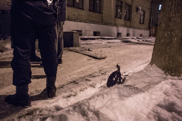 В Харькове на улице Отакара Яроша прогремел взрыв (ФОТО) (фото) - ф... В Харькове на улице Отакара Яроша прогремел взрыв (ФОТО) (фото) - фото 1