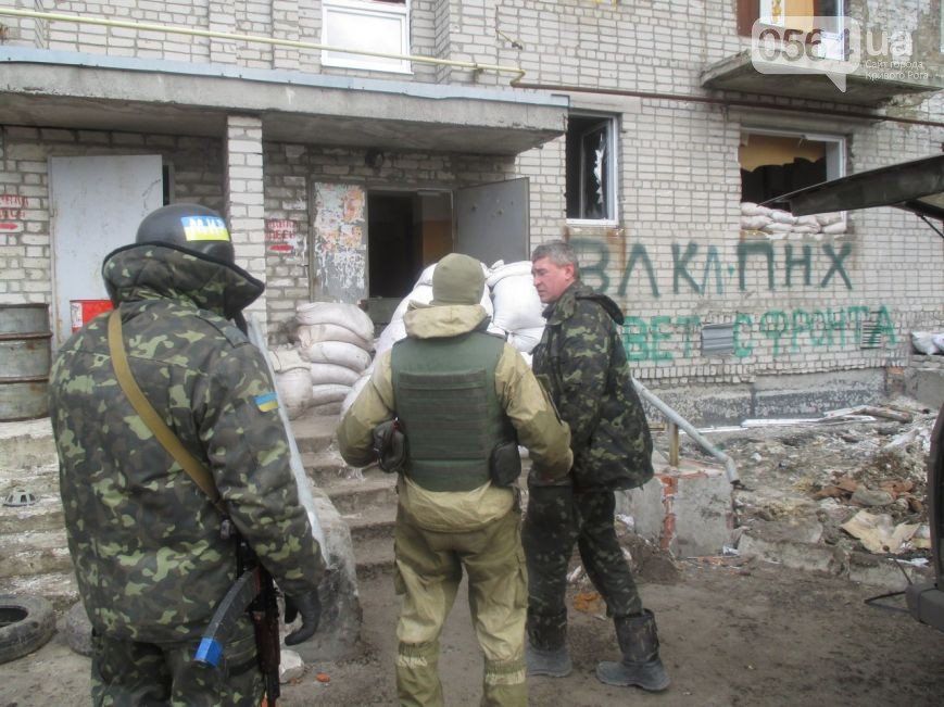 В Кривом Роге спецбатальону подарили автобус, «Правый сектор» обуча... В Кривом Роге спецбатальону подарили автобус, «Правый сектор» обучали тактической медицине, волонтеры спасли маму с сыном (фото) - фото 3