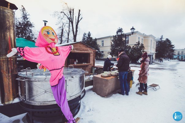 В Симферополе уже готовятся провожают Зиму (ФОТО) (фото) - фото 2 В Симферополе уже готовятся провожают Зиму (ФОТО) (фото) - фото 2