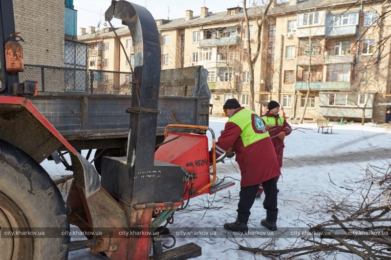 В Харькове стартовал двухмесячник благоустройства «Зеленая весна» (... В Харькове стартовал двухмесячник благоустройства «Зеленая весна» (ФОТО) (фото) - фото 1