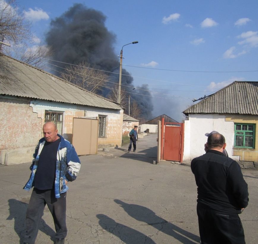 Подробности жуткого пожара в Димитрове (ФОТО, ВИДЕО), фото-1 Подробности жуткого пожара в Димитрове (ФОТО, ВИДЕО), фото-1